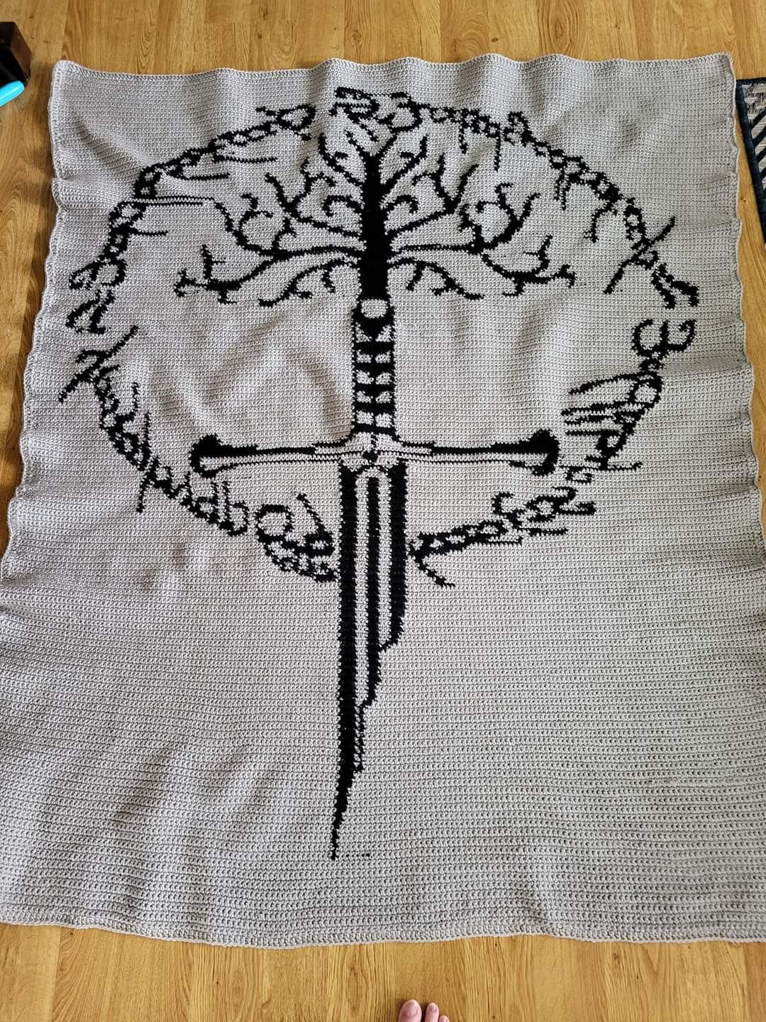 Lord of the Rings Inspired Crochet Graphghan Patterns Geeky Graphghans