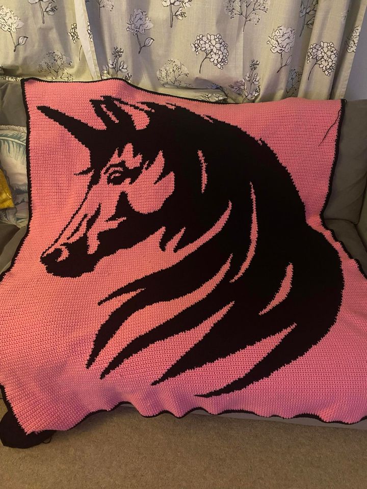 Royal Unicorn Crochet Graphghan Pattern